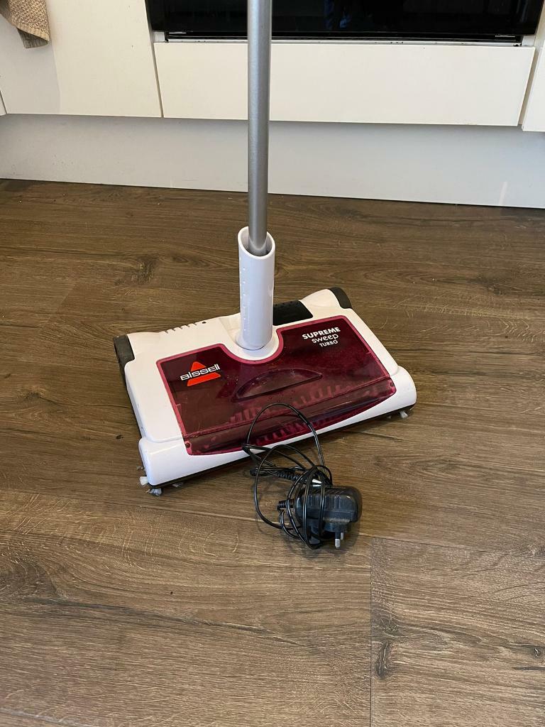 Bissell Supreme Sweep Turbo Vacuum 